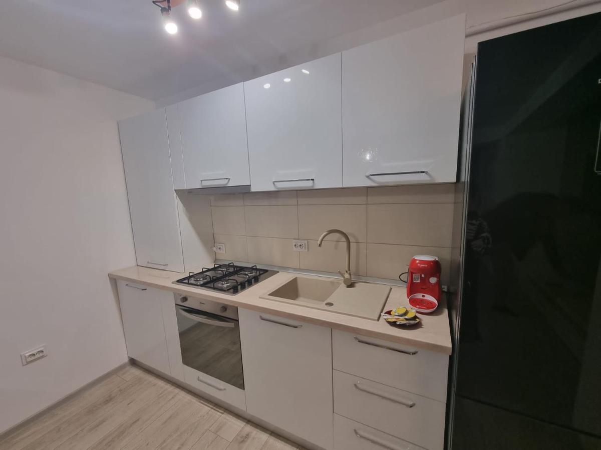 Dreams Escape 2 Appartement Craiova Buitenkant foto
