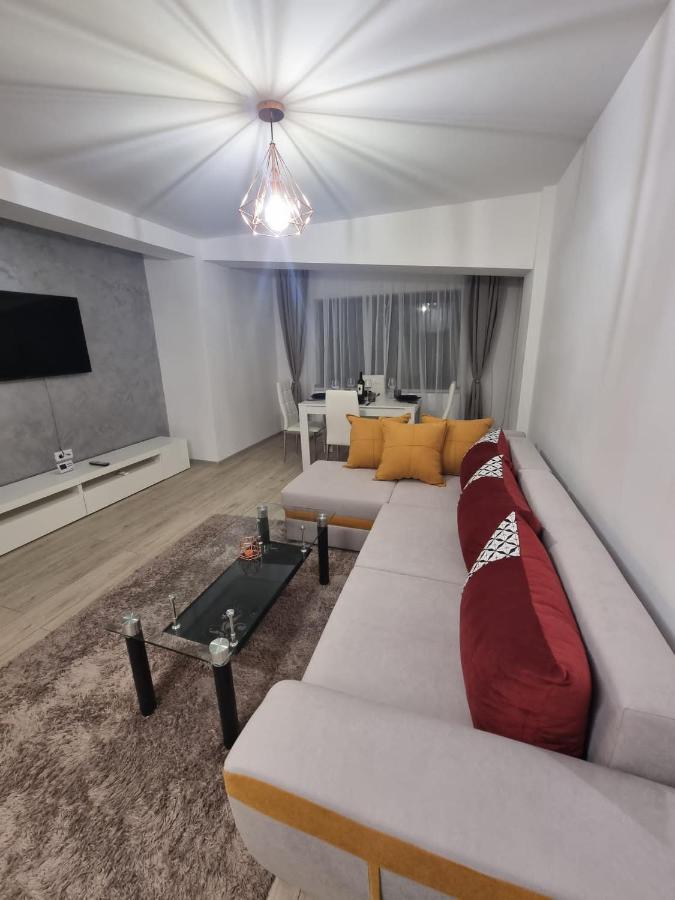 Dreams Escape 2 Appartement Craiova Buitenkant foto