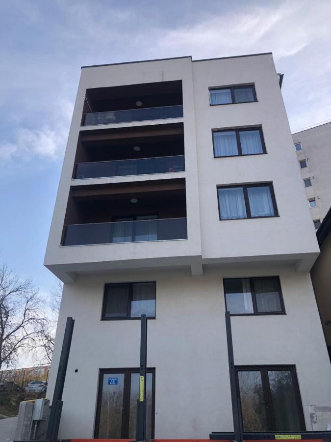Dreams Escape 2 Appartement Craiova Buitenkant foto